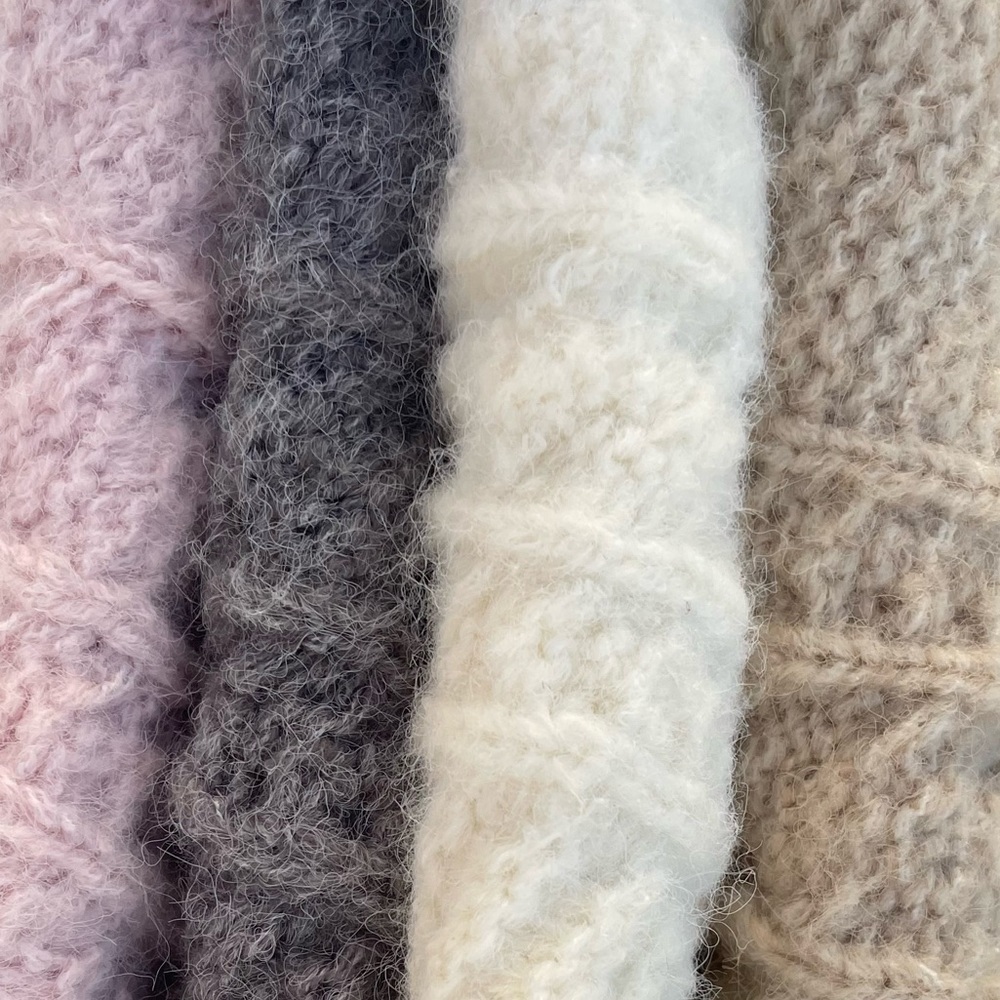 102. LAST 1!OVERSIZE MAXI LONG Grey Gray Cardigan Chunky Long Cable Fuzzy - Picture 10 of 11
